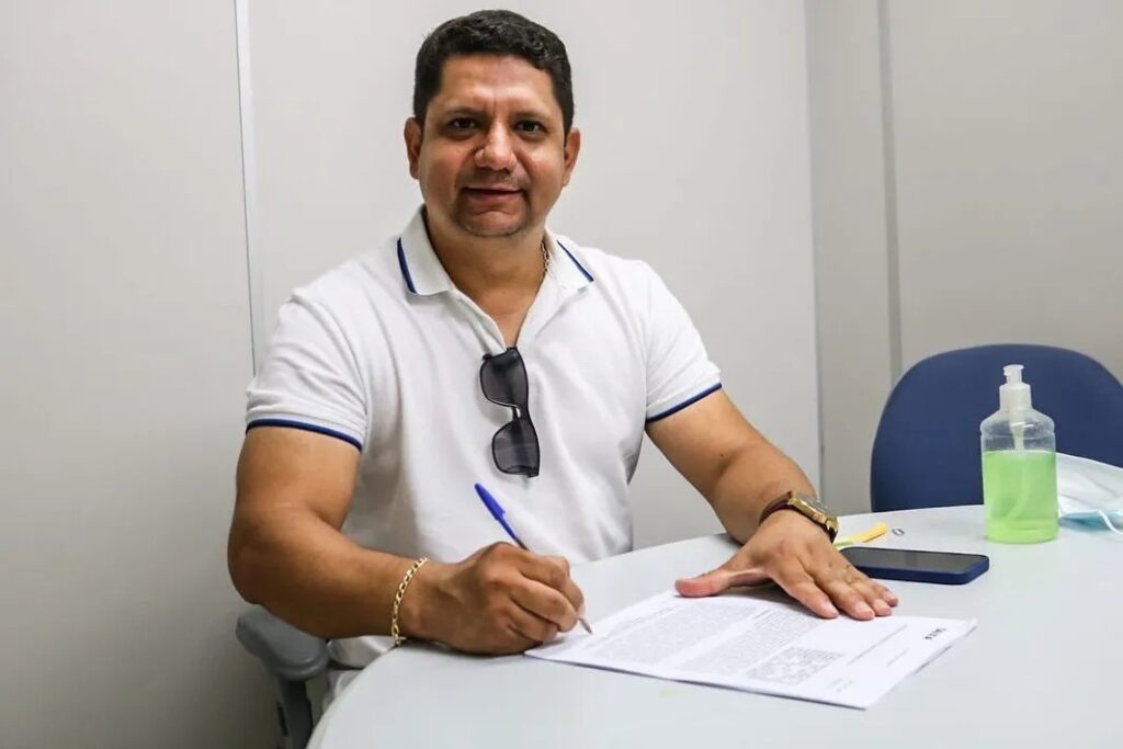 O prefeito de Pindobaçu, Dr. Davi, falou sobre a importância de reeleger o presidente Lula.