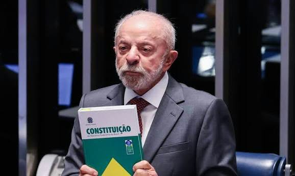 Exército do Lula chega a 10 milhões de seguidores no Whatsapp